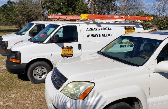 Alarm alerts Vehicles
